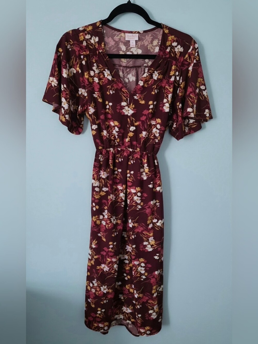 Women’s Floral V-Neck Burgundy Midi Dress -Maternity-